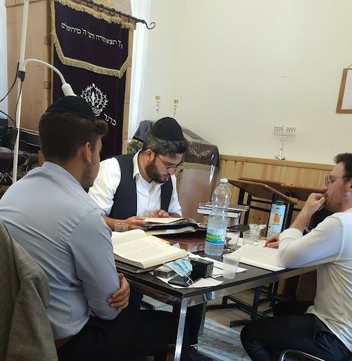 Yeshiva Mekor Baruch